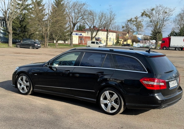 Mercedes-Benz Klasa E cena 30000 przebieg: 275000, rok produkcji 2011 z Rakoniewice małe 121
